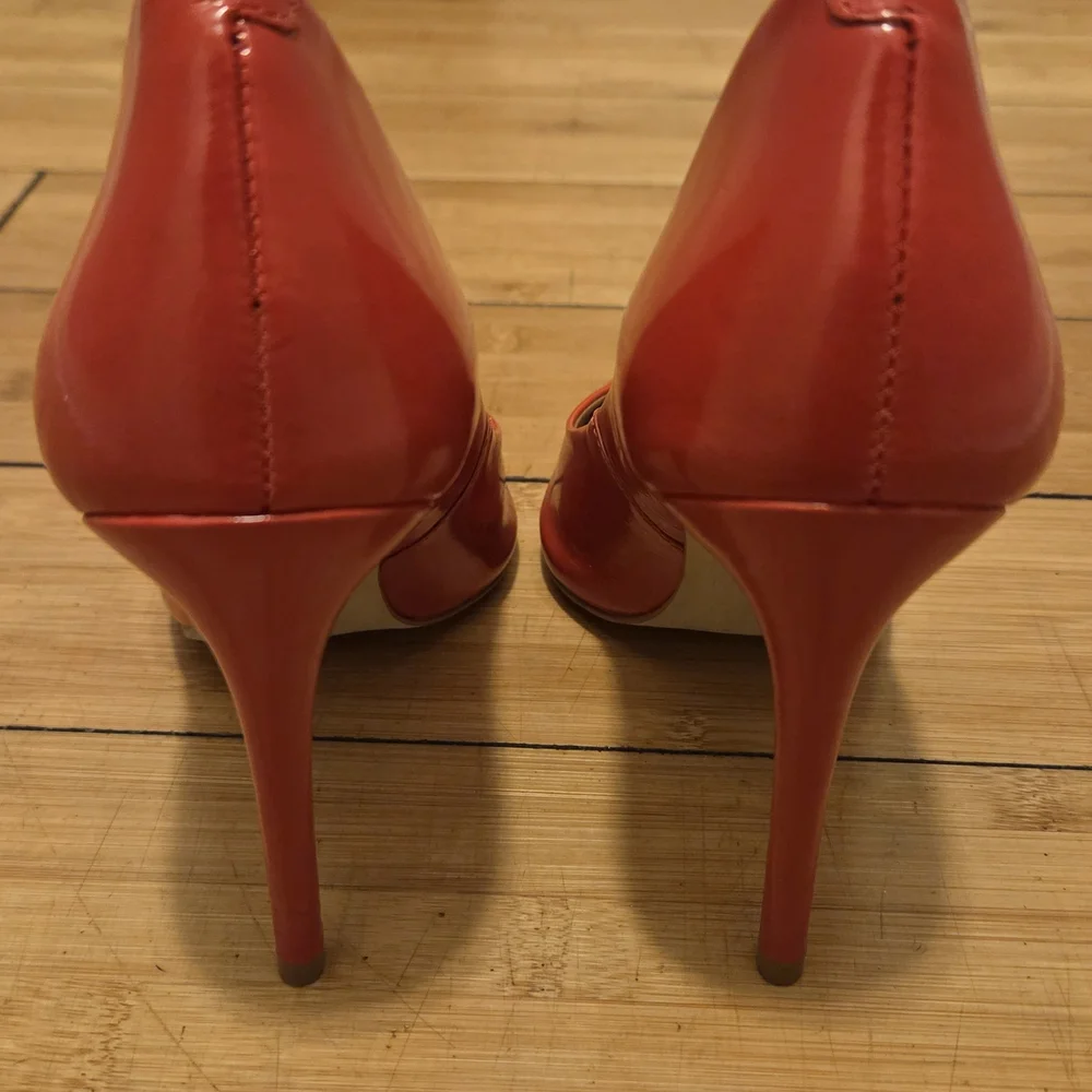 Elegant Red Stiletto Heels - Picture 2 of 7